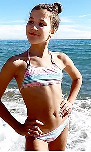 Super Bikini Model